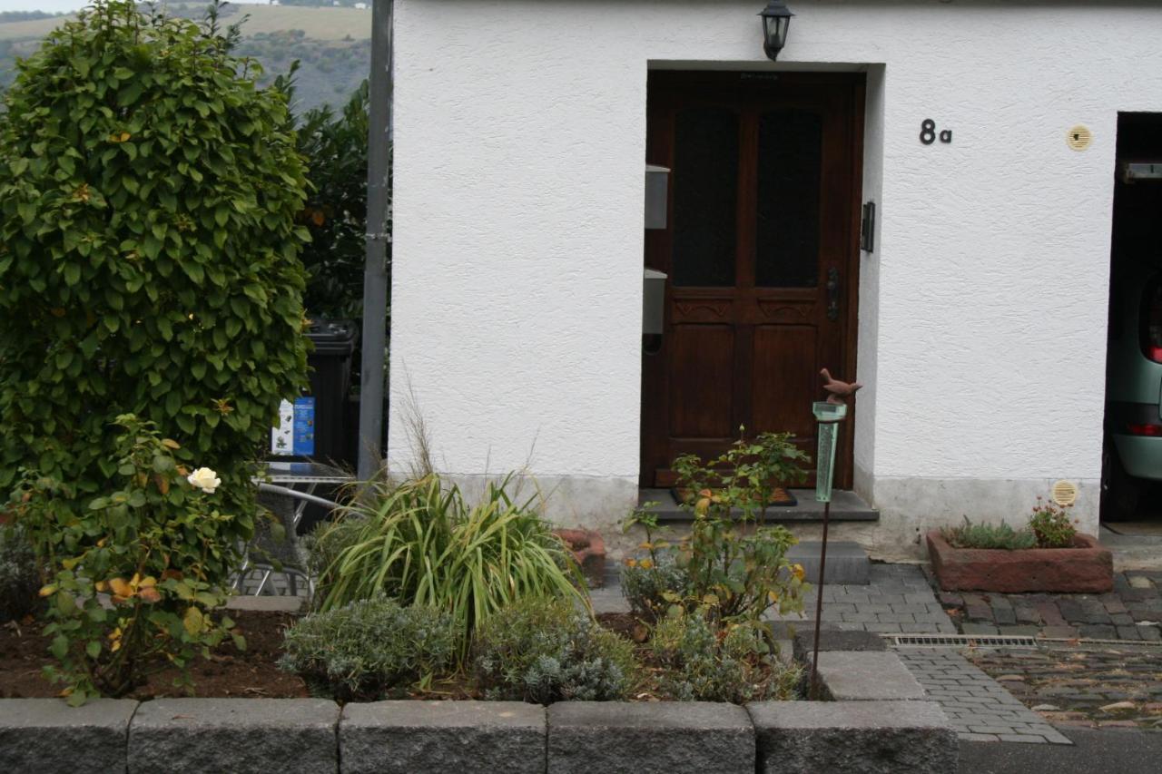 Romantische Ferienwohnung Rheingold 50 Qm Fuer 2 Bis 4 P باشاراش المظهر الخارجي الصورة